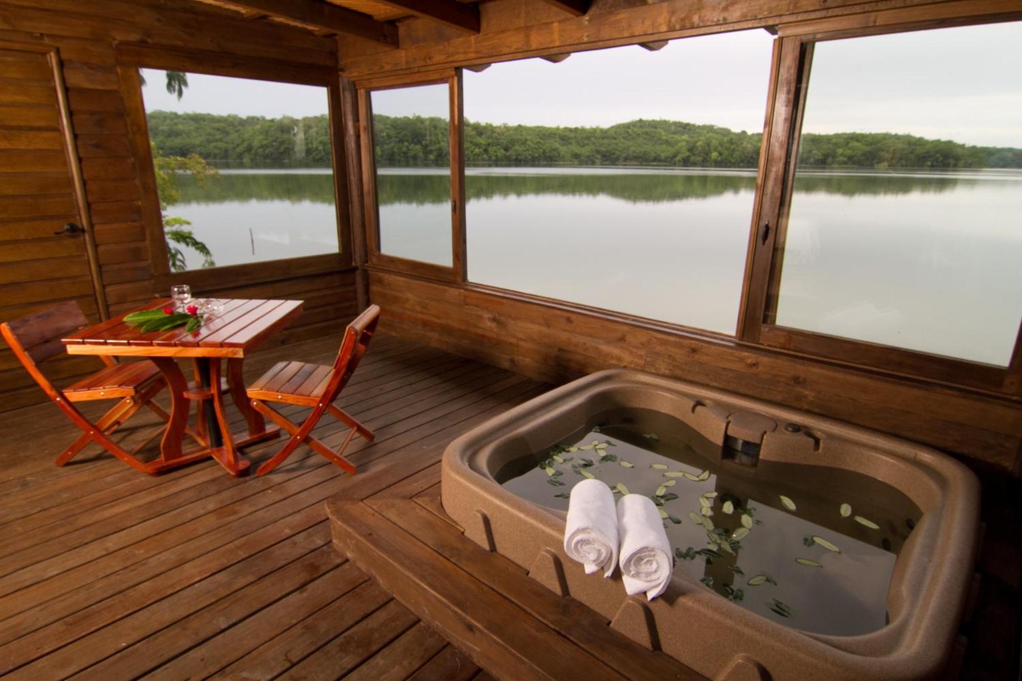 Las Lagunas Boutique Hotel Flores Rum bild